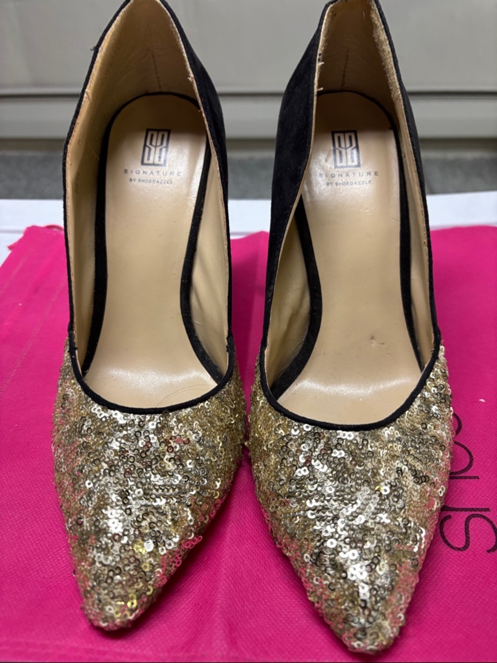 Shoe Dazzle Gold Sequin Pointed-Toe Stiletto Pumps